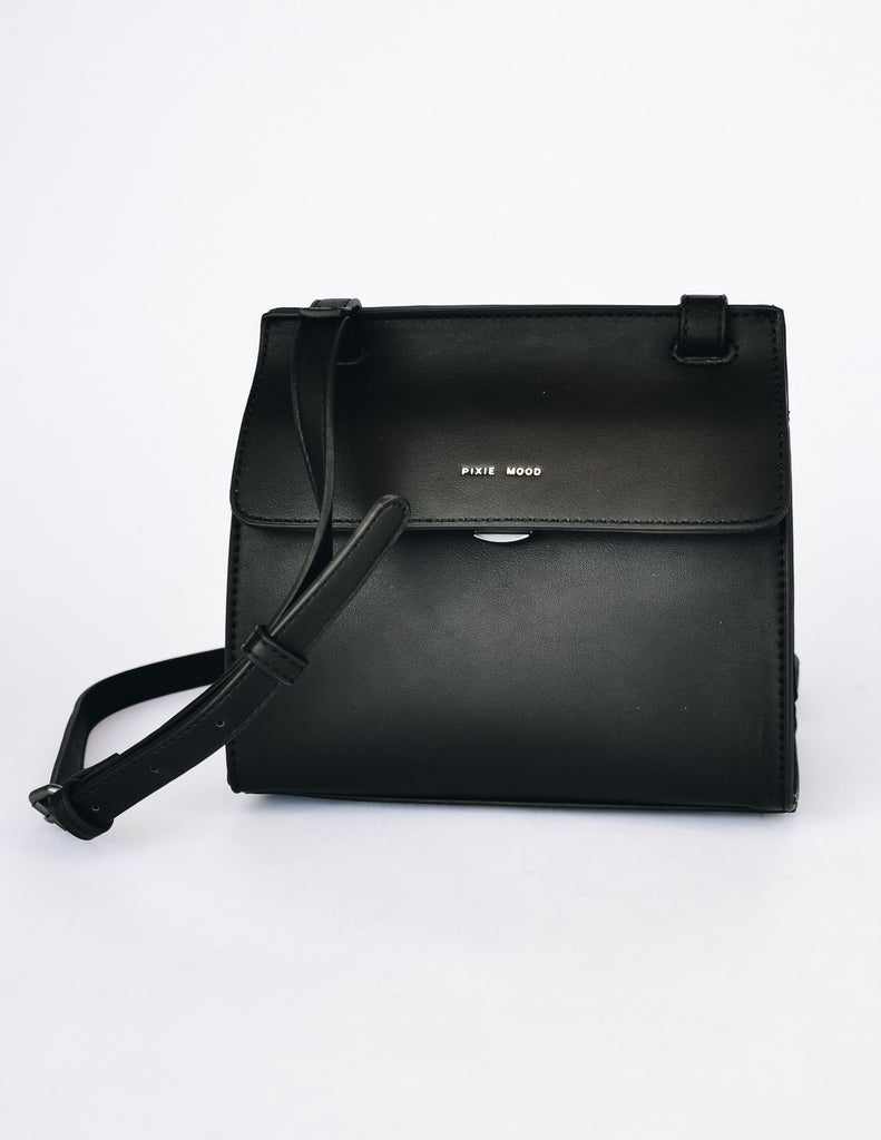 Black pixie mood christy crossbody on white background - elle bleu