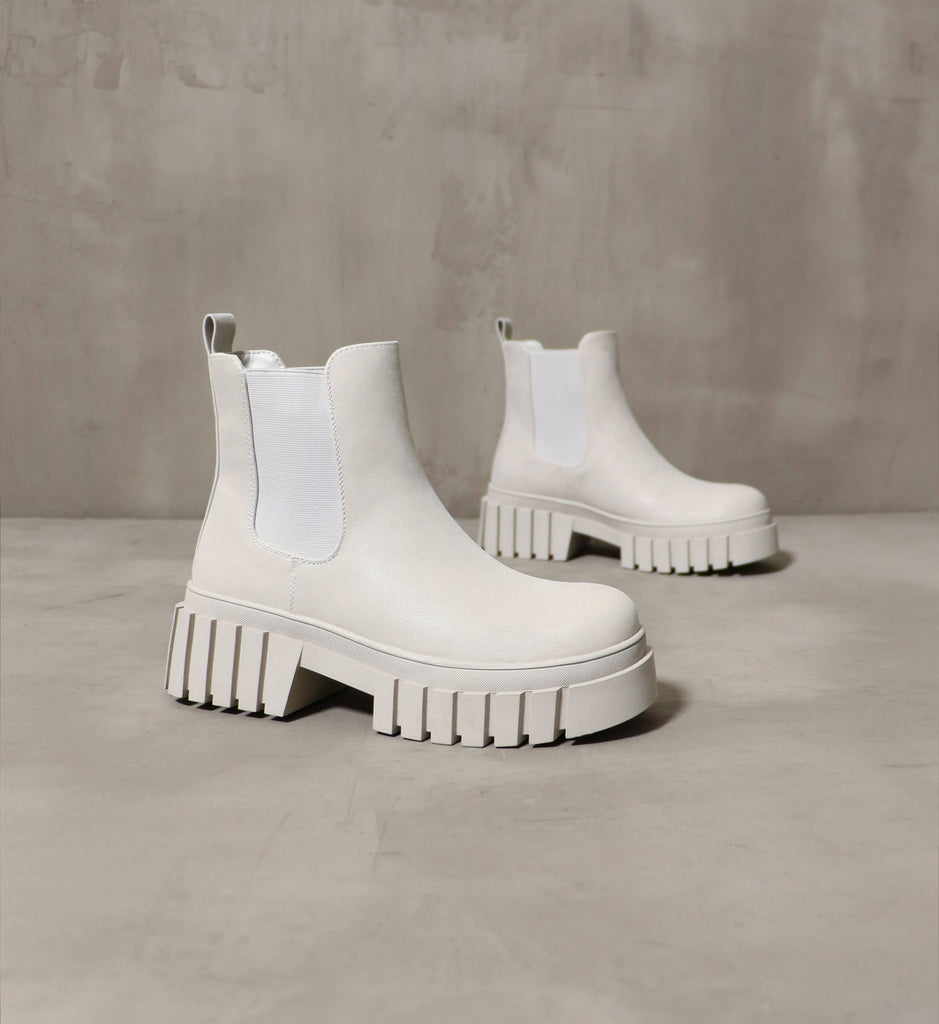 Off-white chunky sole pull-on ankle boot called the Never a Sole Moment - Elle Bleu