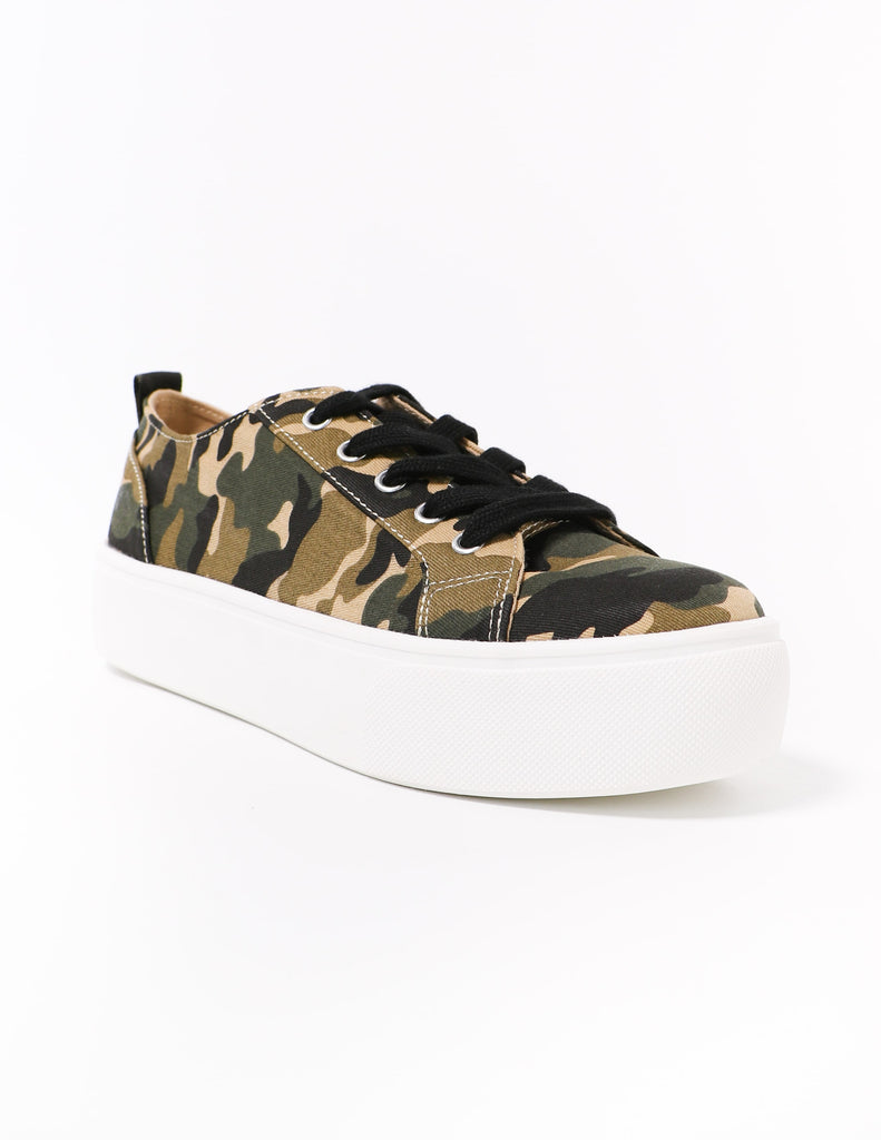 camo lace take it slow sneaker with black laces and white sole