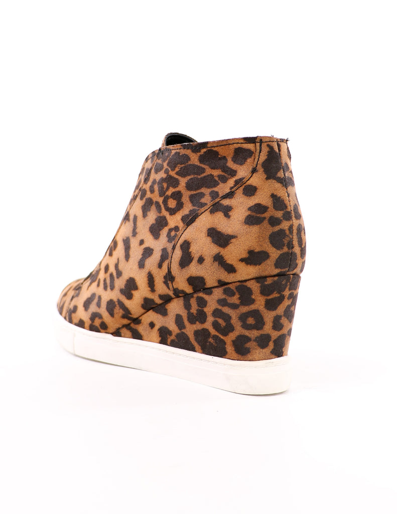 back of the leopard power player sneaker with wedge heel on white background - elle bleu shoes