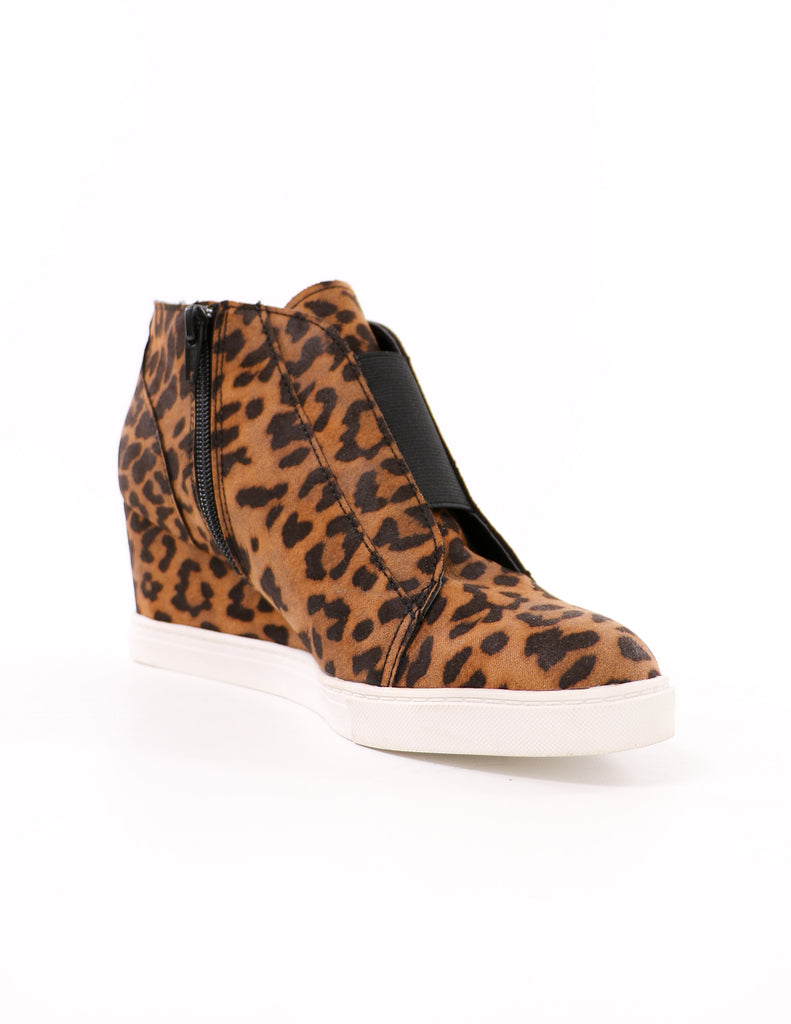 front of the soda power player sneaker wedge in leopard with white sole - elle bleu shoes