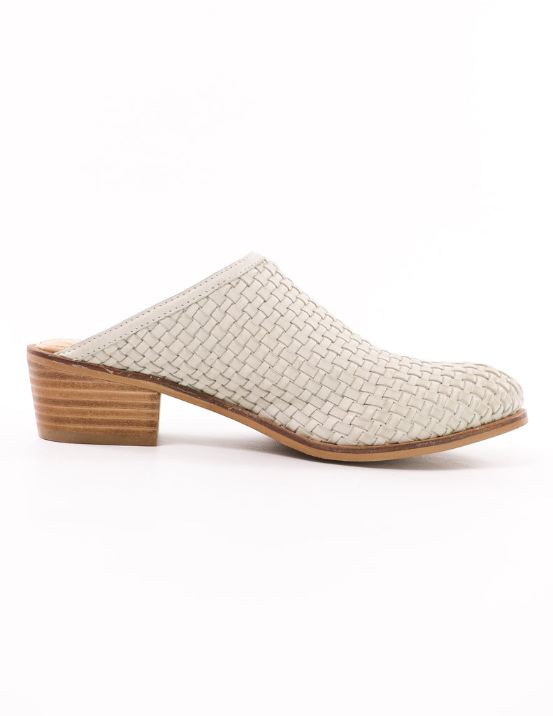 side of the volatile beige ice lacienega woven one mule on white background - elle bleu shoes